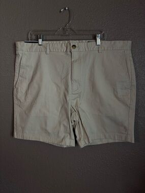 Vineyard Vines Men's Khaki Flat-Front Shorts